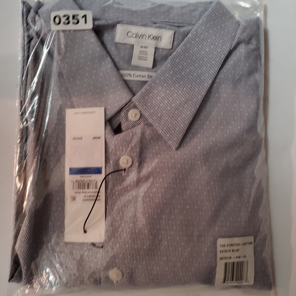 Calvin Klein XL L/S Blue/White Estate Blue NWT - Picture 2 of 2